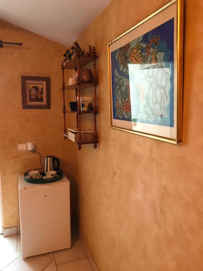 Les Trefles Appartement Hyères Buitenkant foto